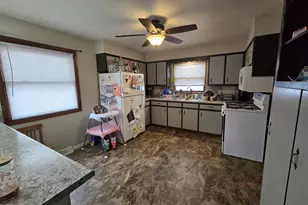 501 E Colden St, Polo, IL 61064 - Photo 5