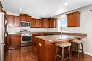 674 Boathouse Rd, Pingree Grove, IL 60140 - Photo 11