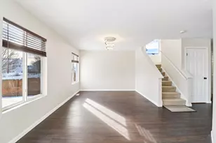 914 Greenleaf Dr, Joliet, IL 60436 - Photo 5