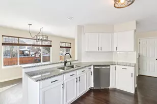 914 Greenleaf Dr, Joliet, IL 60436 - Photo 11