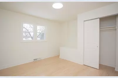 916 E 168th Street, South Holland, IL 60473 - Photo 25