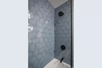 916 E 168th Street, South Holland, IL 60473 - Photo 31