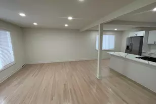 916 E 168th St, South Holland, IL 60473 - Photo 7