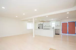 916 E 168th St, South Holland, IL 60473 - Photo 17