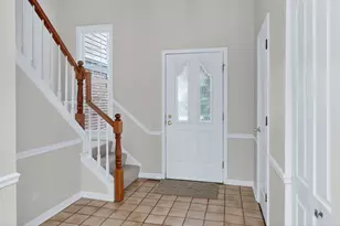 1723 Napoleon Dr, Naperville, IL 60565 - Photo 3