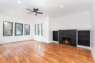 6336 S Eberhart Ave, Chicago, IL 60637 - Photo 17