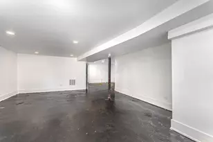 6336 S Eberhart Ave, Chicago, IL 60637 - Photo 15