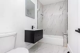 6336 S Eberhart Ave, Chicago, IL 60637 - Photo 13