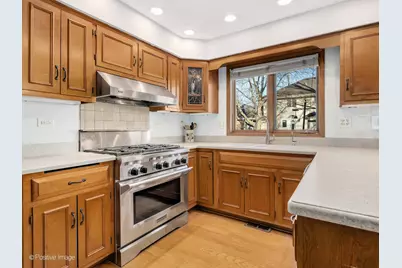 [Address not provided], La Grange, IL 60525 - Photo 13