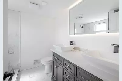 8020 S Bishop Street, Chicago, IL 60620 - Photo 35