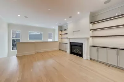 1910 W Fletcher Street, Chicago, IL 60657 - Photo 13