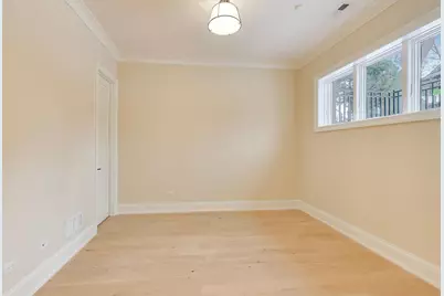 1910 W Fletcher Street, Chicago, IL 60657 - Photo 19