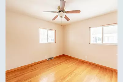 1466 Wood Street, Crete, IL 60417 - Photo 5