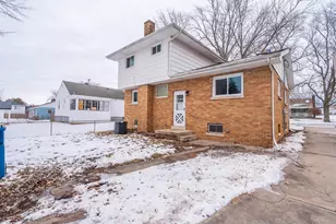 1466 Wood St, Crete, IL 60417 - Photo 9