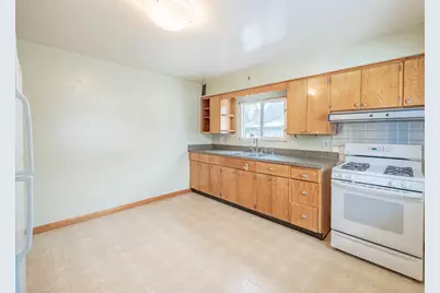 1466 Wood Street, Crete, IL 60417 - Photo 3