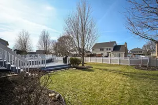 880 Hampton Dr, Carol Stream, IL 60188 - Photo 31