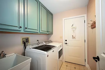 880 Hampton Drive, Carol Stream, IL 60188 - Photo 17