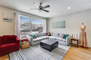 1214 N Rockwell St, Chicago, IL 60622 - Photo 3