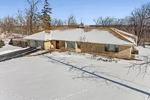 37275 N Ganster Rd, Beach Park, IL 60087 - Photo 5