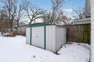 28 Liberty Blvd, Machesney Park, IL 61115 - Photo 25