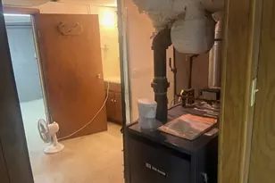 2241 26th St, Rock Island, IL 61201 - Photo 27