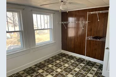 2241 26th Street, Rock Island, IL 61201 - Photo 13