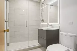 2947 W Belden Ave, Chicago, IL 60647 - Photo 15