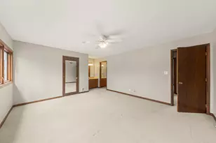 419 W Evergreen St, Wheaton, IL 60187 - Photo 15