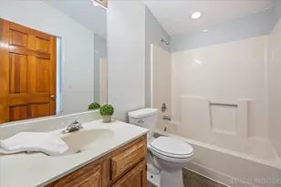 412 Richards St, Geneva, IL 60134 - Photo 17