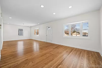 412 Richards Street, Geneva, IL 60134 - Photo 3