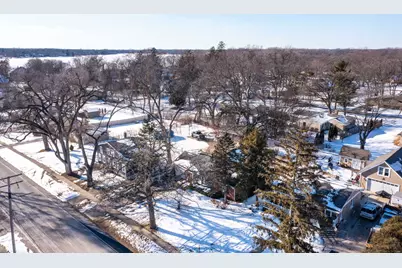 204 Lakeshore Drive, Crystal Lake, IL 60014 - Photo 29