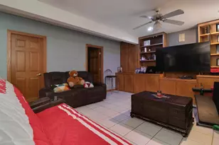 203 Edwards Dr, Normal, IL 61761 - Photo 13