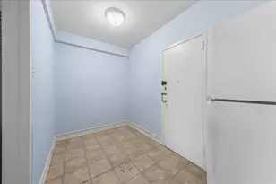 1585 Ridge Ave, Evanston, IL 60201 - Photo 15