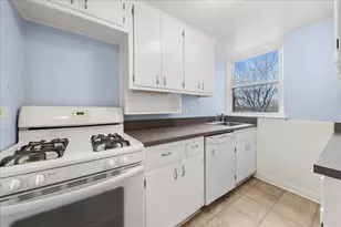 1585 Ridge Ave, Evanston, IL 60201 - Photo 11