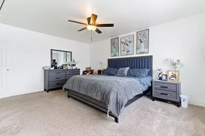 3805 Parkway Lane, Zion, IL 60099 - Photo 17