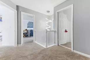 3805 Parkway Ln, Zion, IL 60099 - Photo 15