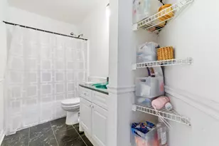 3805 Parkway Ln, Zion, IL 60099 - Photo 25