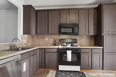 5309 Cobblers Crossing, McHenry, IL 60050 - Photo 5