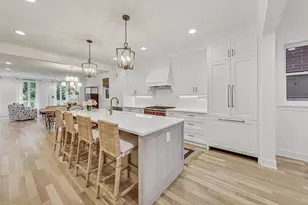 1509 W School St, Chicago, IL 60657 - Photo 3