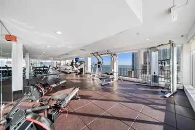 6171 N Sheridan Road #2407, Chicago, IL 60660 - Photo 9