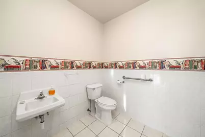 421 E Church Street, Sandwich, IL 60548 - Photo 13