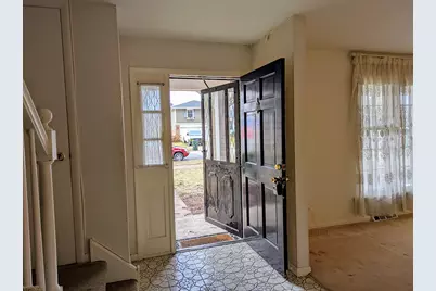 1206 E Suffield Drive, Arlington Heights, IL 60004 - Photo 3