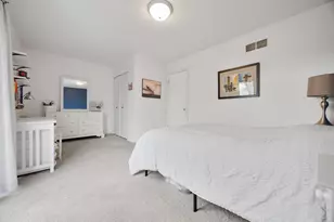 142 Aberdeen Ct, Geneva, IL 60134 - Photo 17