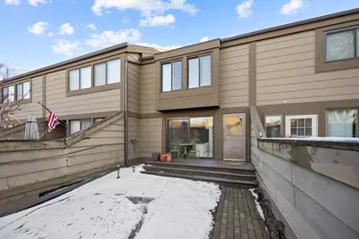 142 Aberdeen Court, Geneva, IL 60134 - Photo 1