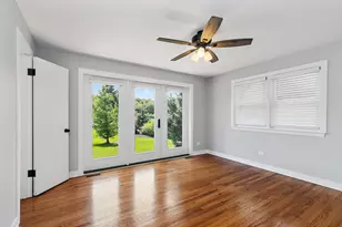 1037 N Harrison St, Algonquin, IL 60102 - Photo 21