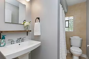 1037 N Harrison St, Algonquin, IL 60102 - Photo 19