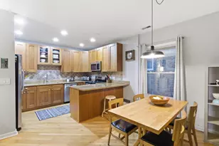 4250 N Mozart St, Chicago, IL 60618 - Photo 5