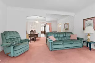 6247 N Neenah St, Chicago, IL 60631 - Photo 5