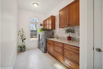 7 Preston Court, Lincolnshire, IL 60069 - Photo 13