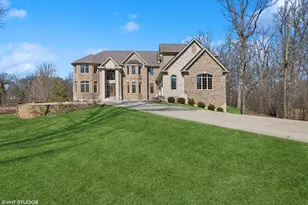 7 Preston Ct, Lincolnshire, IL 60069 - Photo 1